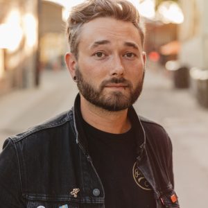 Canuck brings banjo prowess