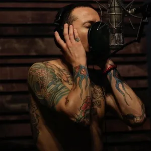 Linkin Park announces world tour with new female singer