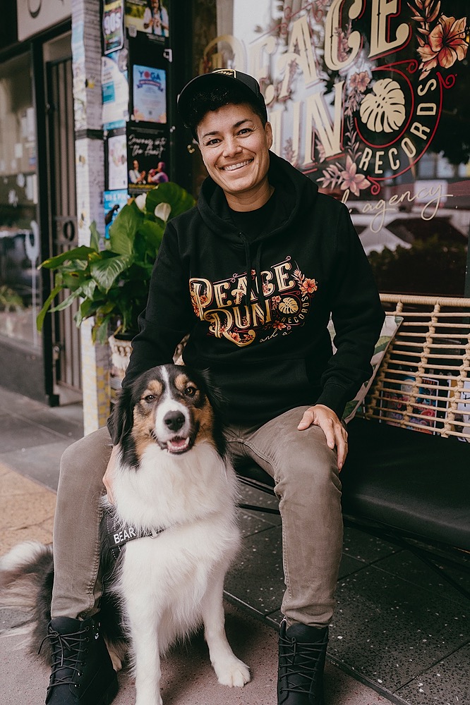andrea kirwin with her dog