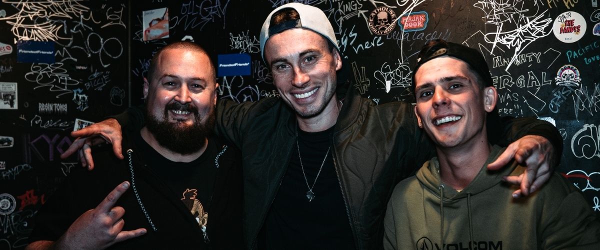 Picture of Megalodon and Harlum, with Pez.