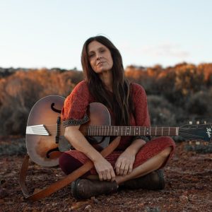 Kasey Chambers leads Groundwater’s free Broadbeach country weekend