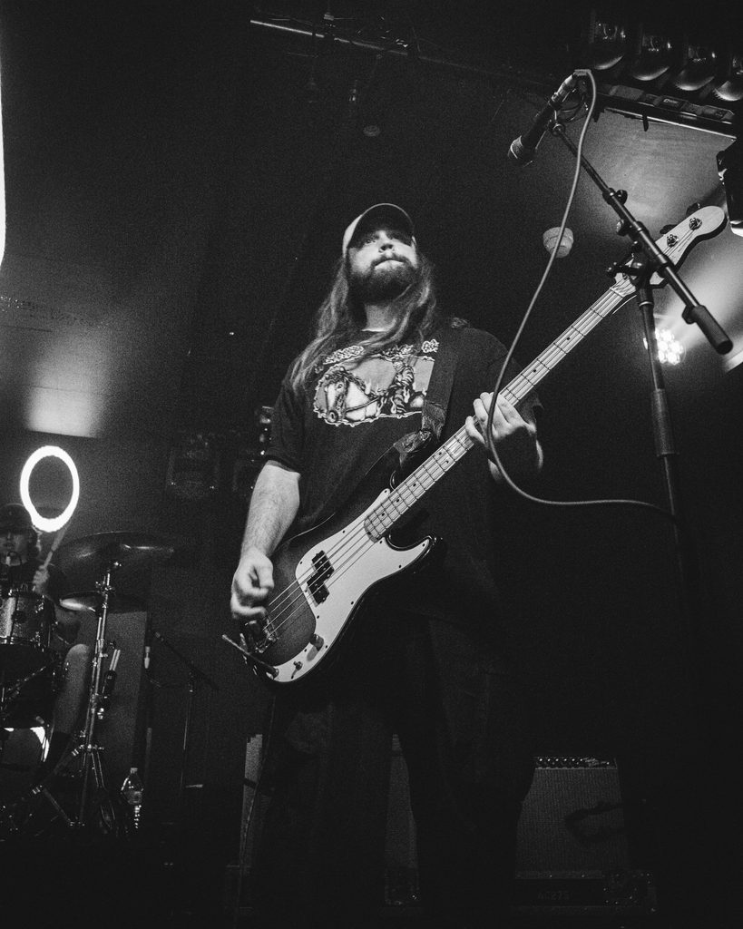 Dear Seattle Sunshine Coast concert at Pulse Bar. Photo: Lewis Venz.